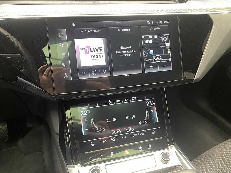 Audi e-tron 55 quattro S line Black Edition Klima