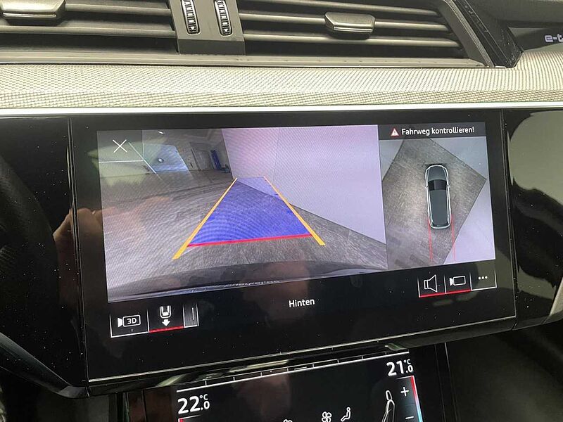 Audi e-tron 55 quattro S line Black Edition Klima