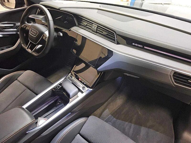 Audi e-tron 55 quattro S line Black Edition Klima
