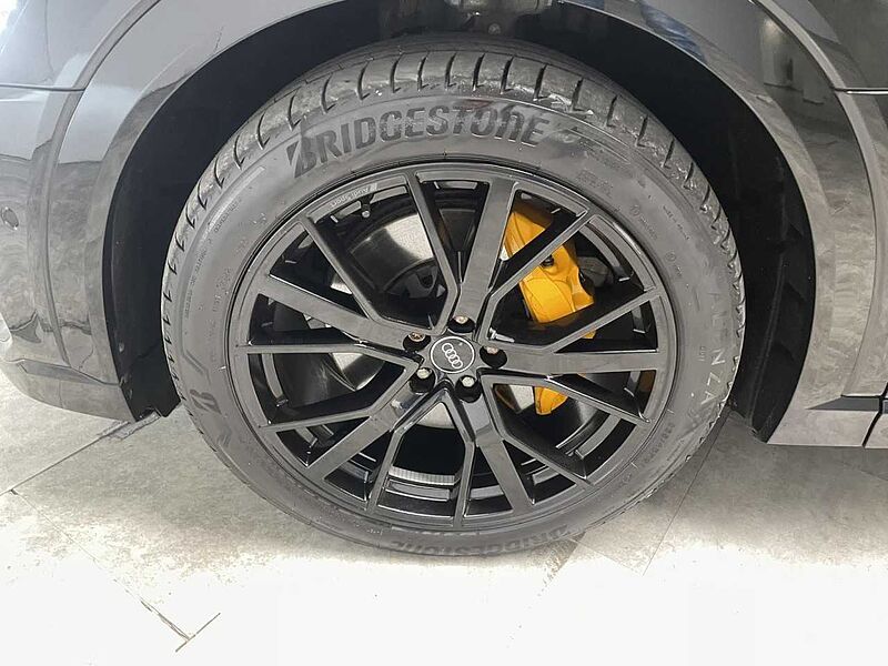 Audi e-tron 55 quattro S line Black Edition Klima
