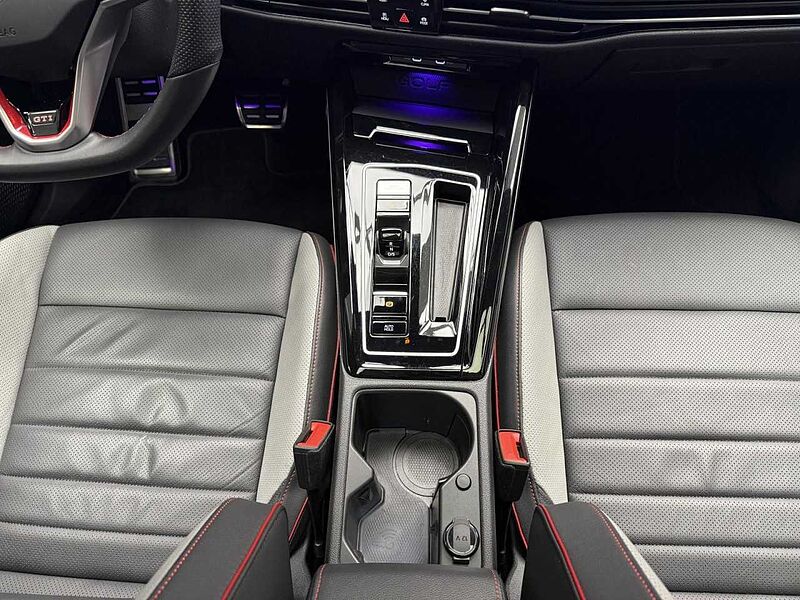 Volkswagen Golf VIII GTI Clubsport 2.0 TSI DSG Klima Navi