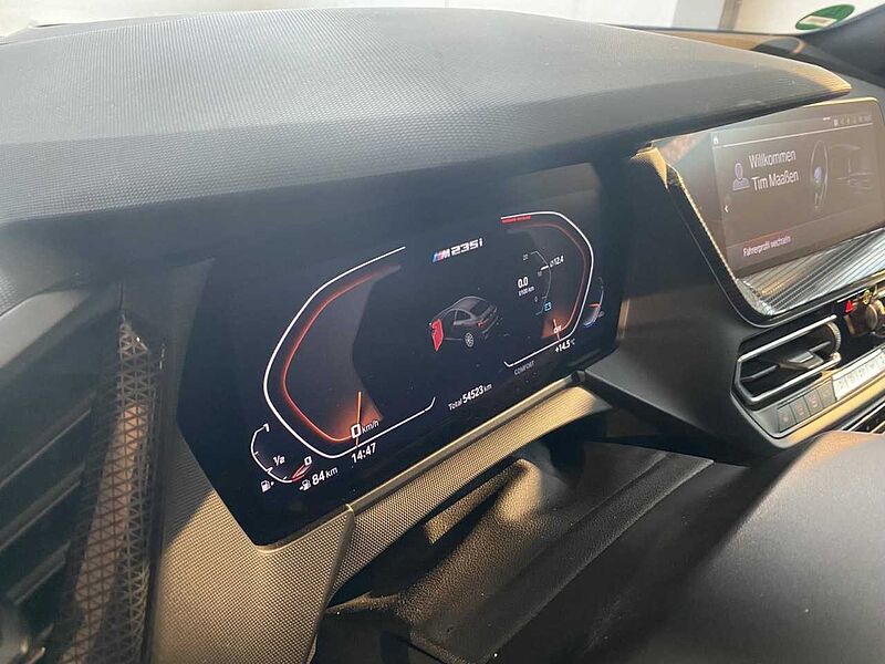 BMW M235i Gran Coupe xDrive 2er Pano + Leder Klima M235
