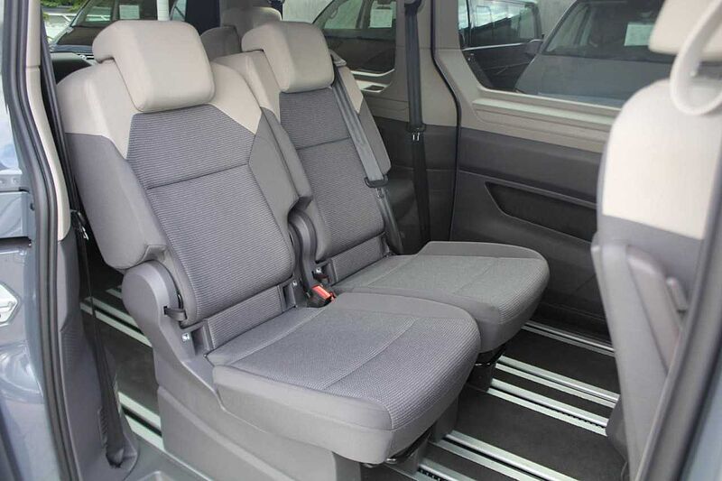 Volkswagen MULTIVAN 2.0 TDI DSG / NAVI / KAMERA / CLIMATRONIC ANDERE