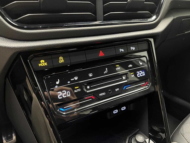 Volkswagen T-Roc 1.5 TSI DSG R-Line Klima Navi