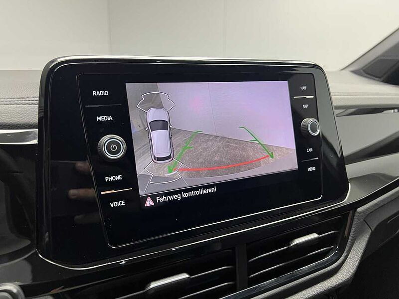 Volkswagen T-Roc 1.5 TSI DSG R-Line Klima Navi