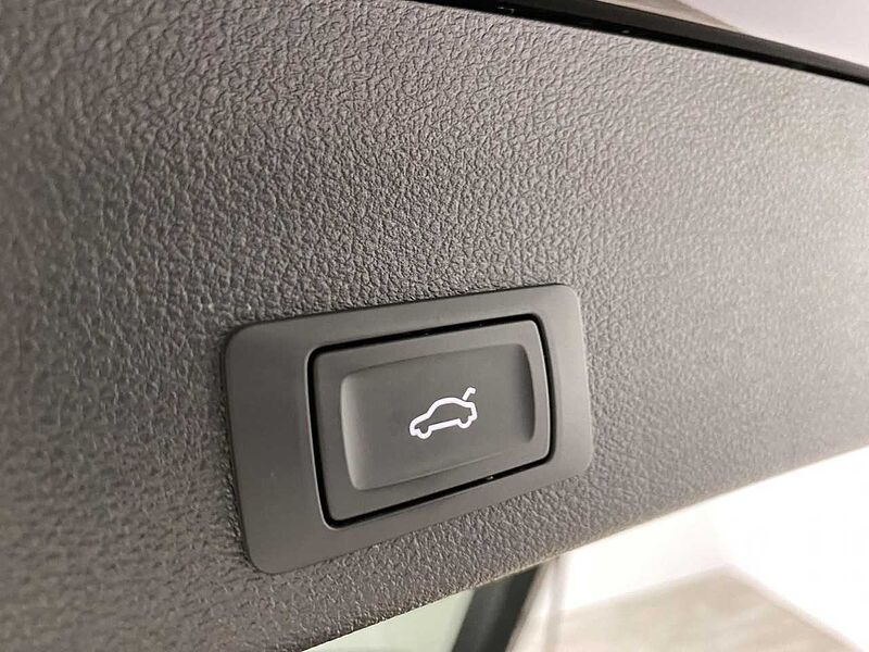 Audi A6 Avant 55 TFSIe quattro sport Klima Navi