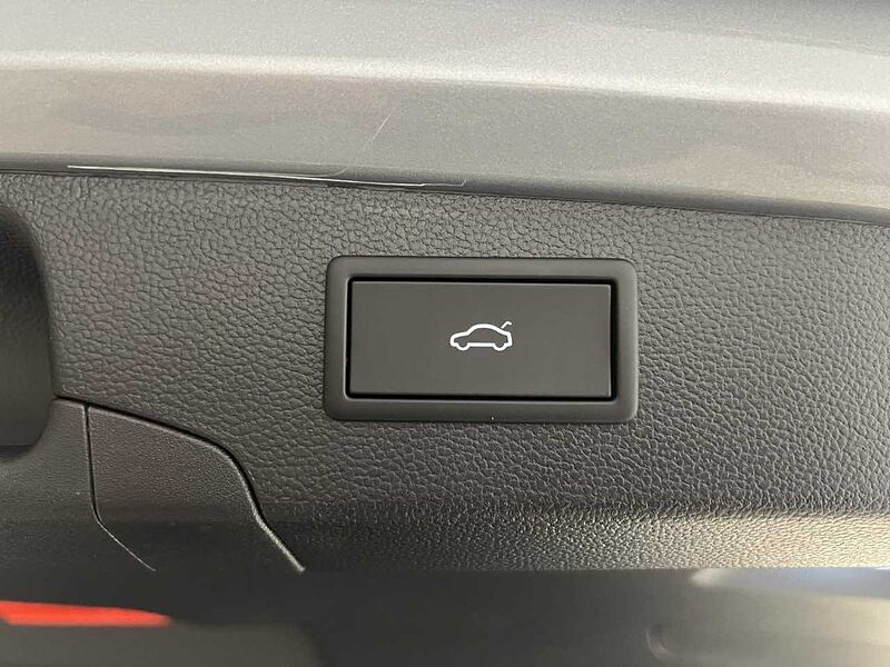 Volkswagen Passat Variant 2.0 TDI DSG R-Line Klima Navi