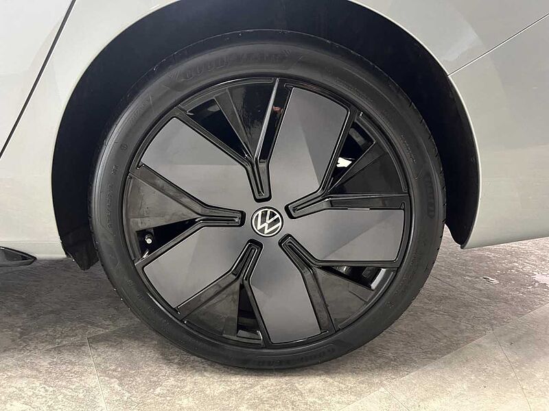 Volkswagen Passat Variant 2.0 TDI DSG R-Line Klima Navi