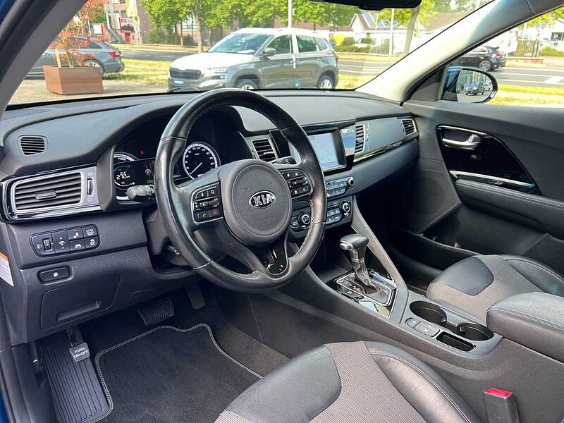 Kia Niro 1.6 Hybrid Vision *R. KAM *NAVI *SHZ *LH