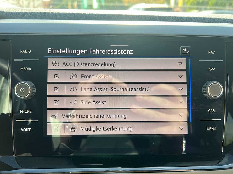 Volkswagen Taigo 1.0 TSI R-Line *ACC *Virt. C. *Smart-Link