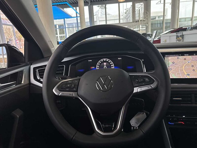 Volkswagen Polo GOAL 1,0 l TSI NAVI + RFK + SHZ + CARPLAY