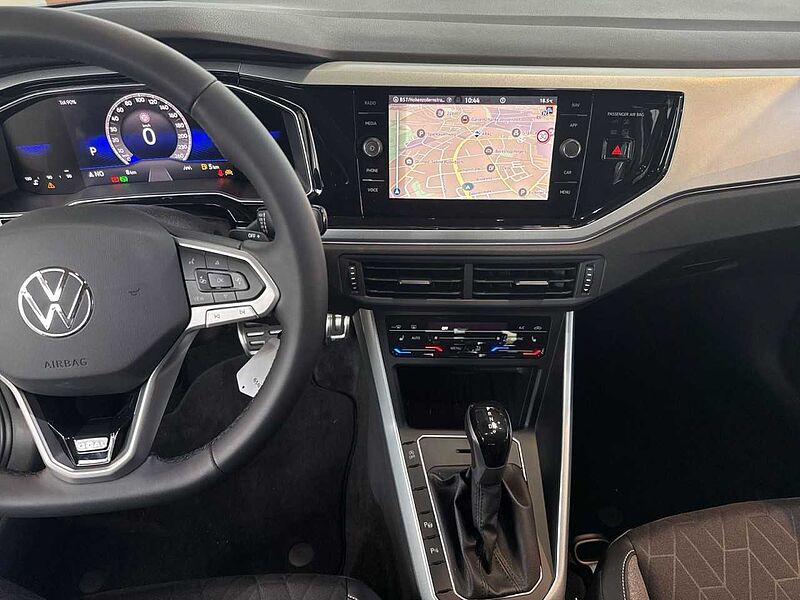 Volkswagen Polo GOAL 1,0 l TSI NAVI + RFK + SHZ + CARPLAY