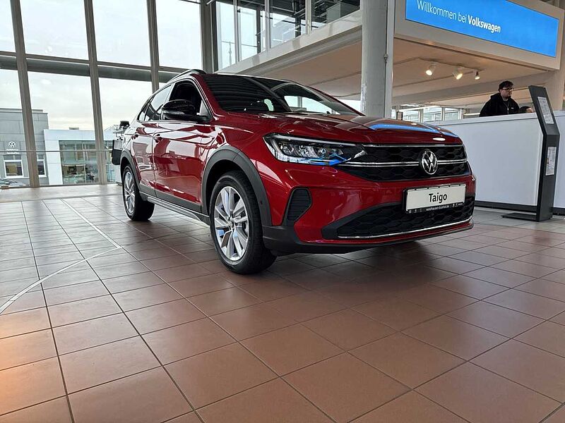 Volkswagen Taigo Life 1,0 l TSI LED + RFK + SHZ + CARPLAY