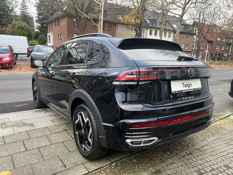 Volkswagen Taigo R-Line 1,0 l NAVI + RFK + SHZ + CARPLAY