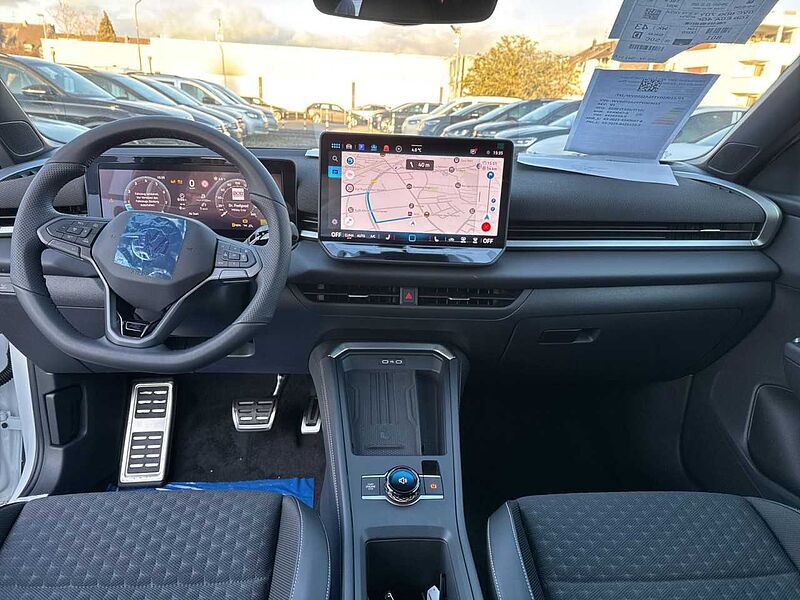 Volkswagen T-Roc R-Line 1.5 l eTSI OPF 7-Gang-DSG *360 KAM