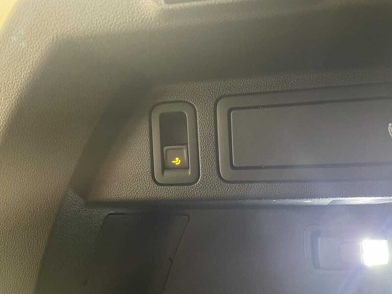 Volkswagen Tiguan R 2.0 TSI DSG 4Motion Akrapovic+Panorama