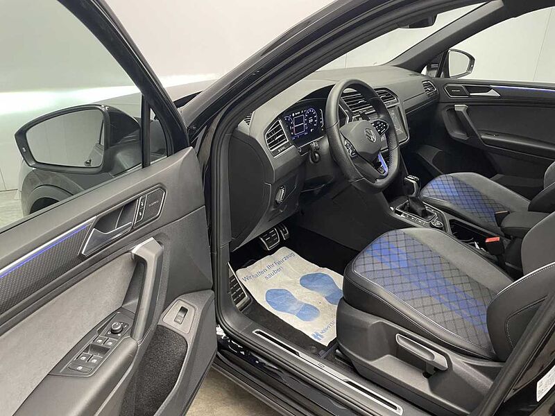 Volkswagen Tiguan R 2.0 TSI DSG 4Motion Akrapovic+Panorama