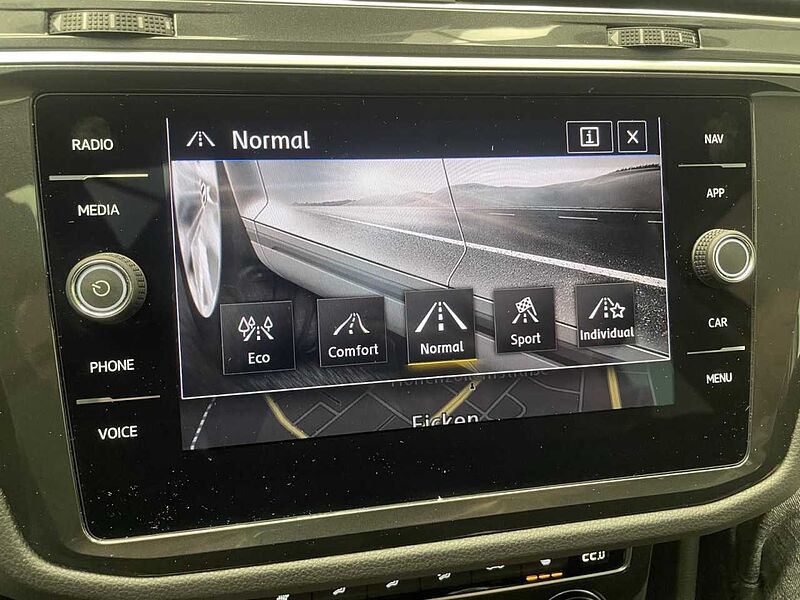 Volkswagen Tiguan 2.0 TSI DSG Highline 4Motion Pano Klima