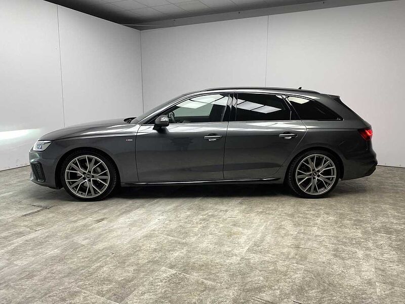Audi A4 Avant 40 TDI S-Tronic S line Competition