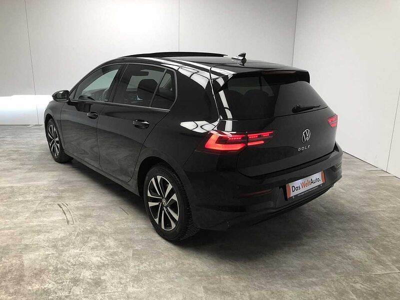 Volkswagen Golf VIII 2.0 TDI United Panorama Klima Navi