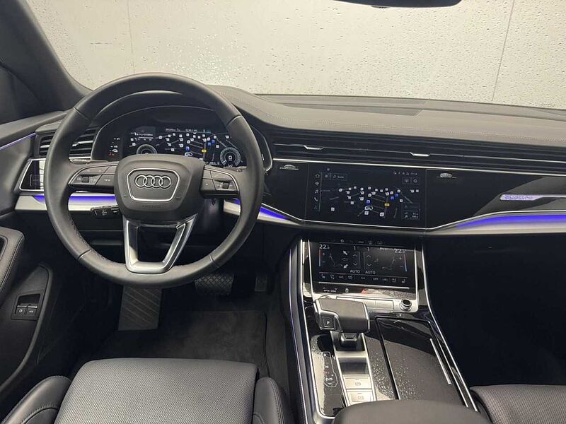 Audi Q8 55 TFSIe quattro S-line Klima Navi Leder