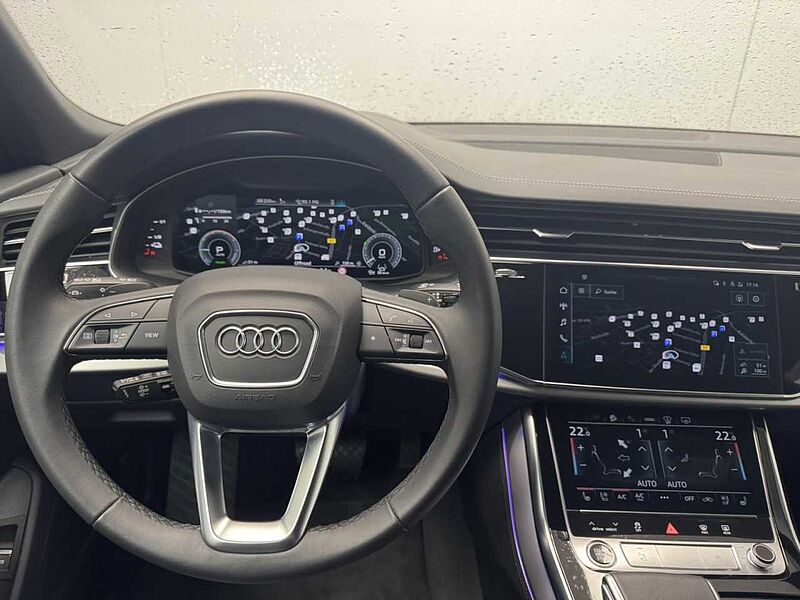Audi Q8 55 TFSIe quattro S-line Klima Navi Leder