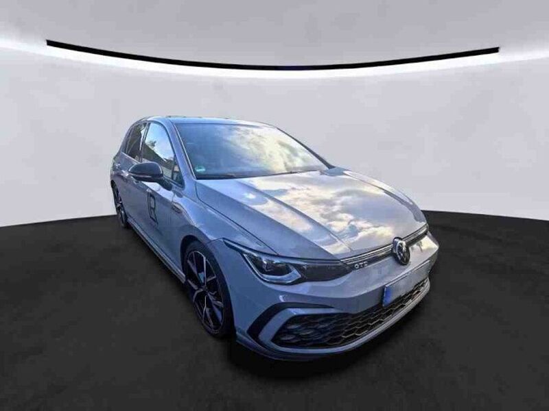 Volkswagen Golf VIII GTD 2.0 TDI DSG Klima Navi Leder