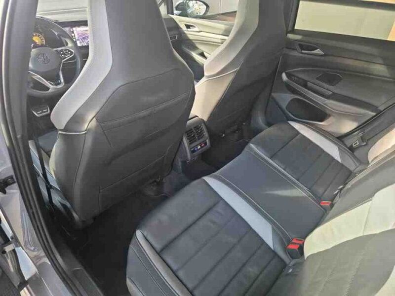 Volkswagen Golf VIII GTD 2.0 TDI DSG Klima Navi Leder