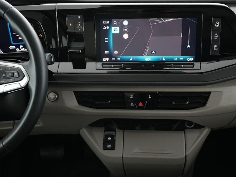 Volkswagen MULTIVAN 2.0 TDI DSG / AHK / NAVI / MATRIX ANDERE