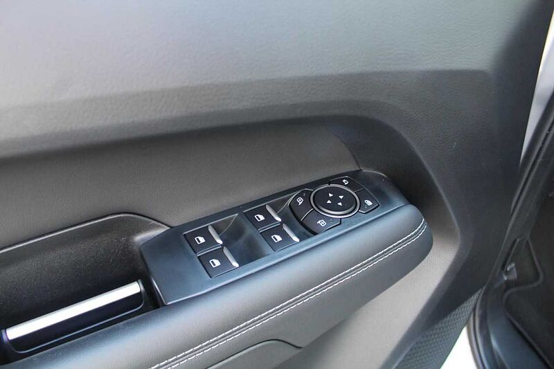 Volkswagen AMAROK DOKA 4MOTION 3.0 TDI DSG STYLE AHK / ACC / LEDER / STANDHEIZUNG