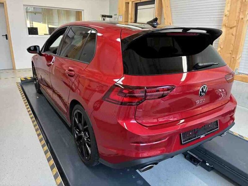 Volkswagen Golf VIII GTI Clubsport 2.0 TSI DSG Klima Navi