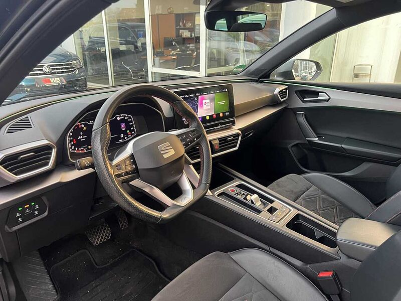 SEAT Leon Sportstourer 1.5 eTSI DSG FR Panorama