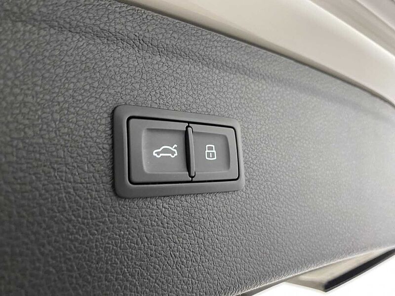 Audi SQ5 3.0 TDI quattro Porsche Kreide Sonderlack