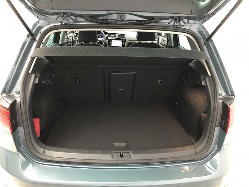 Volkswagen Golf VII 1.0 TSI DSG IQ. DRIVE R-LINE Klima Navi