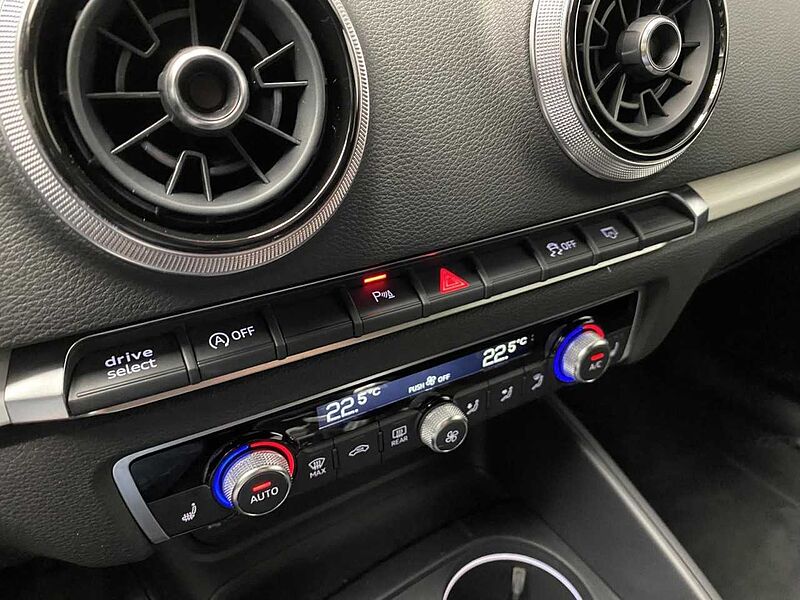 Audi A3 Sportback 1.5 TSI S-Tronic Sport Klima Xenon