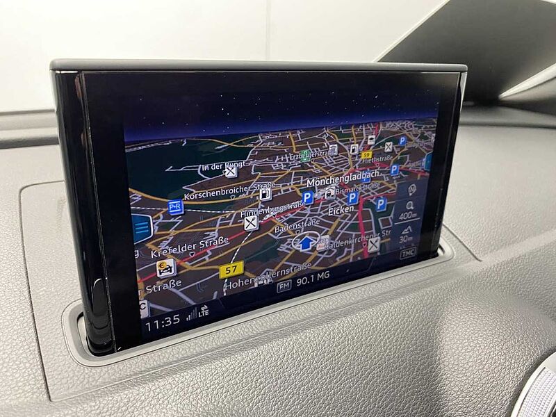 Audi A3 Sportback 1.5 TSI S-Tronic Sport Klima Xenon