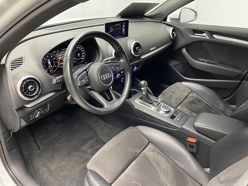 Audi A3 Sportback 1.5 TSI S-Tronic Sport Klima Xenon