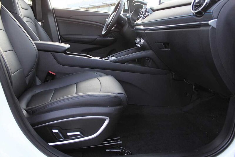 SERES 3 Luxury VOLL-ELEKTRO Klima Navi ANDERE