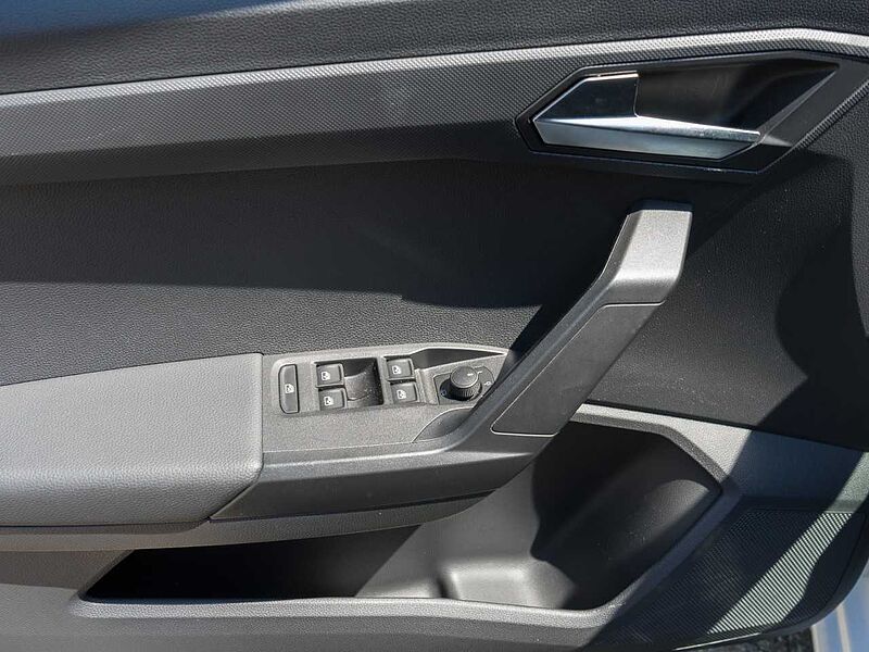 SEAT Ibiza Style 1.0 TSI 110 PS 5J-Ga+ACC+Kessy+SitzHZ