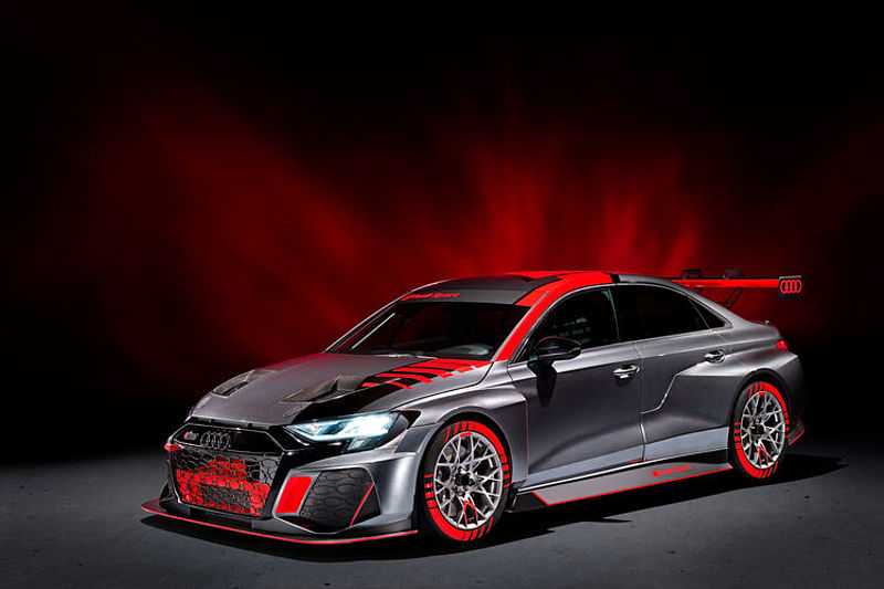 Verkaufsstart für den neuen Audi RS 3 LMS