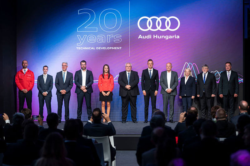 Audi Hungaria feiert 20 Jahre Technische Entwicklung und gibt Zukunftsausblick