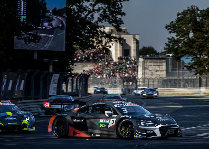 Audi R8 LMS bis zum Finale im DTM-Titelkampf