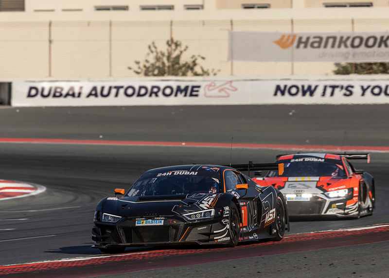 Doppelsieg für Audi-Kundenteam WRT bei den 24 Stunden Dubai