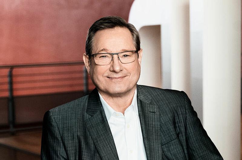 Manfred Döss wird Aufsichtsratsvorsitzender der AUDI AG