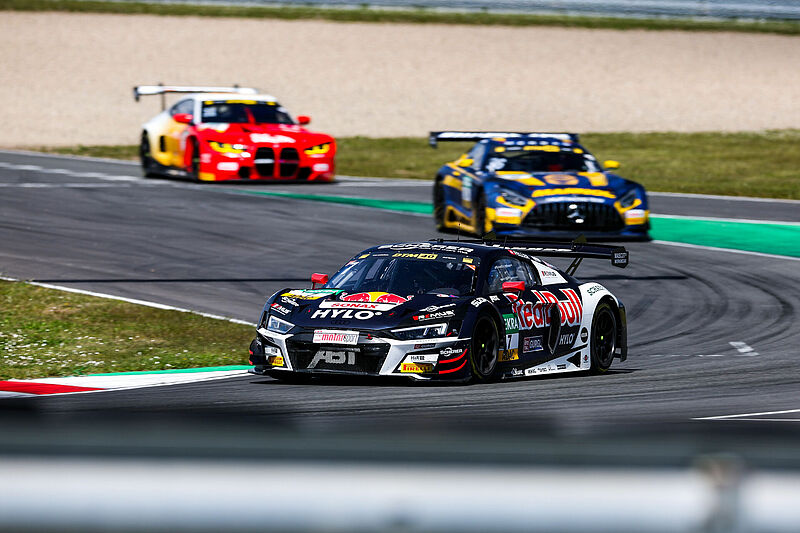 Zahlreiche Podiumsergebnisse für Audi-Kundenteams in ganz Europa