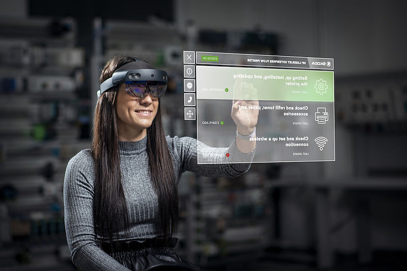 ŠKODA AUTO testet Augmented-Reality-Brillen zur Maschinenwartung und für technische Schulungen