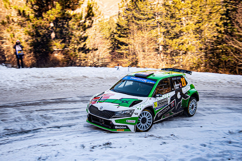 Rallye Schweden: ŠKODA Trio Mikkelsen, Bulacia und Lindholm fährt um den WRC2-Sieg
